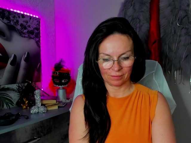 HelenSHOW1