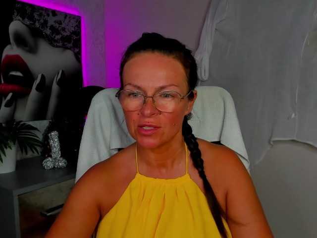 HelenSHOW1
