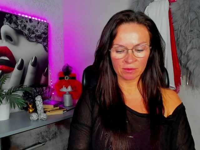 HelenSHOW1