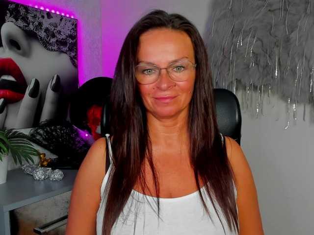 HelenSHOW1