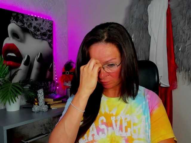 HelenSHOW1