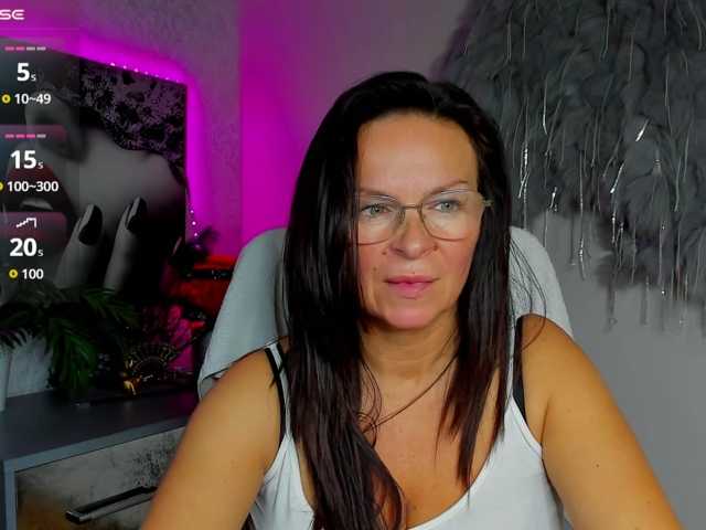 HelenSHOW1
