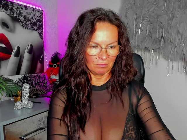 HelenSHOW1