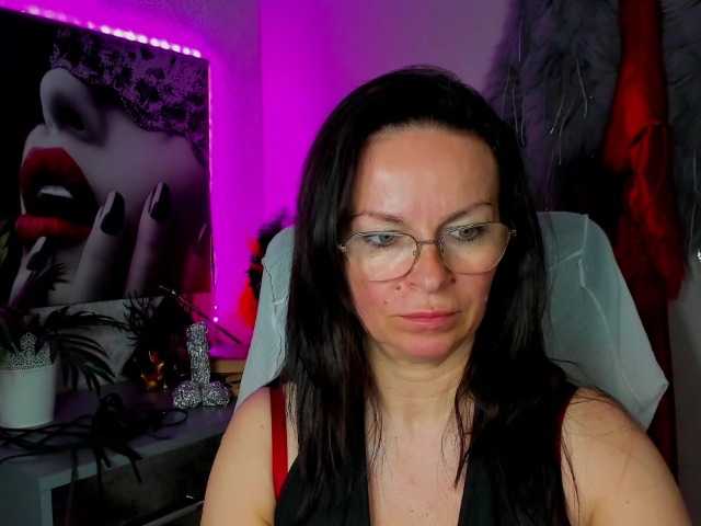 HelenSHOW1
