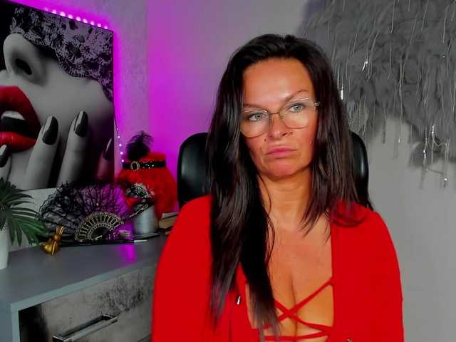 HelenSHOW1