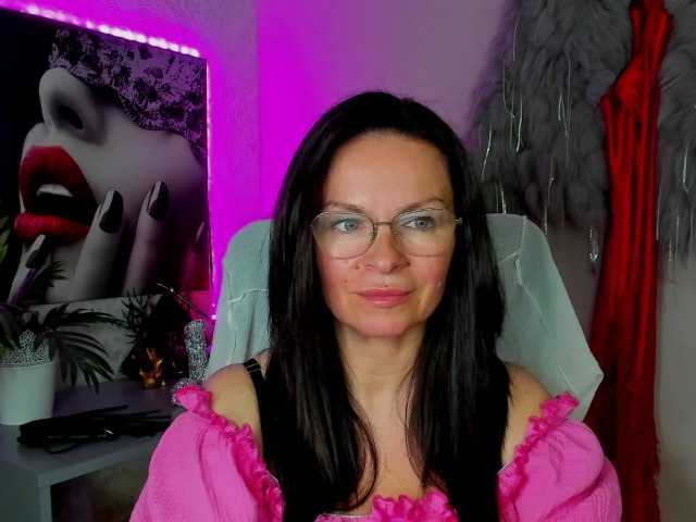 HelenSHOW1
