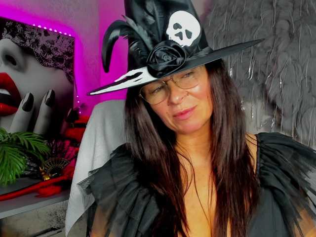 HelenSHOW1 live cam preview