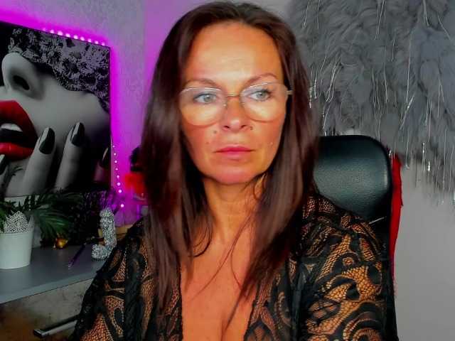 HelenSHOW1