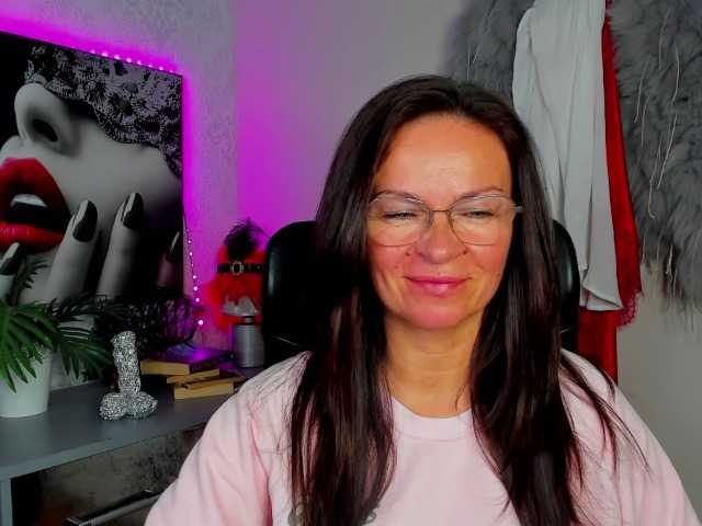 HelenSHOW1