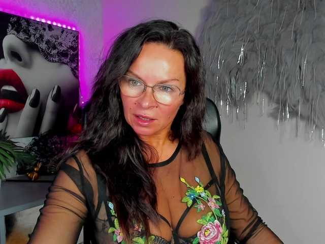 HelenSHOW1