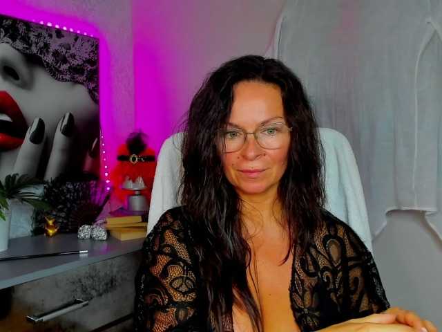 HelenSHOW1 live webcam show