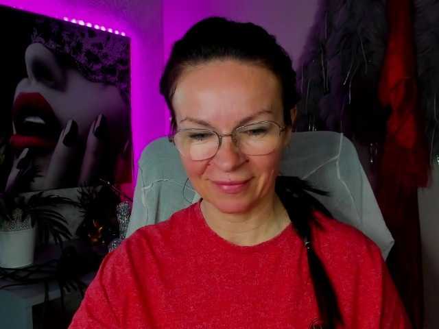 HelenSHOW1