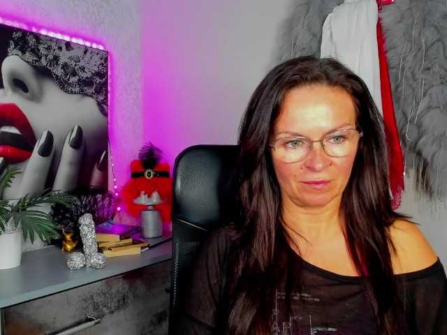 HelenSHOW1