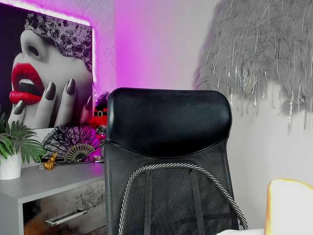 HelenSHOW1 live cam preview