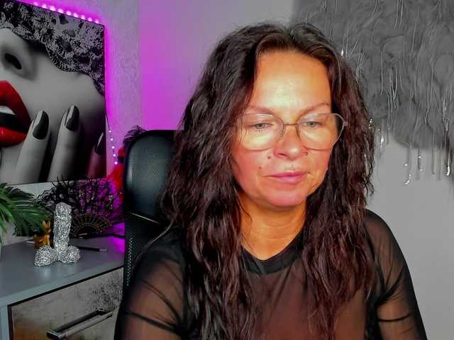 HelenSHOW1