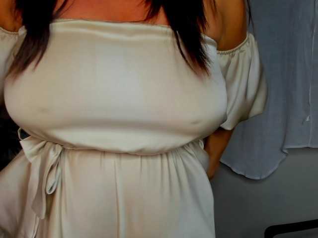 HelenSHOW1 live cam on BongaCams