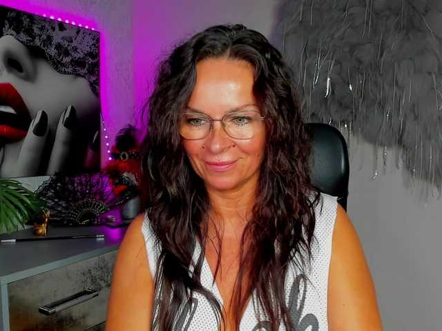 HelenSHOW1