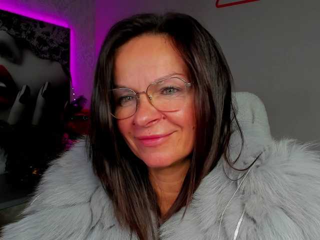 HelenSHOW1