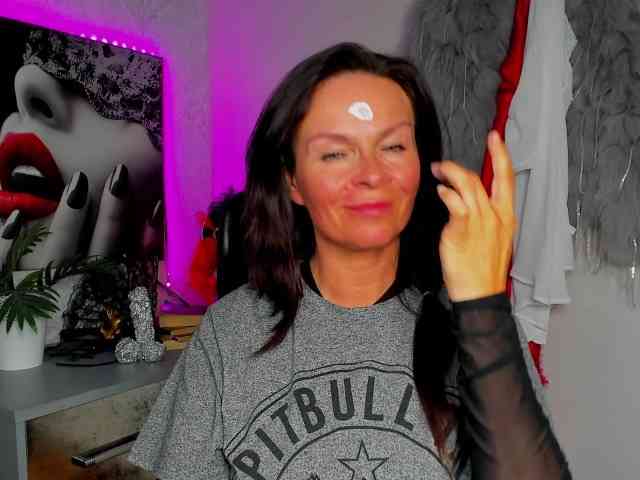 HelenSHOW1