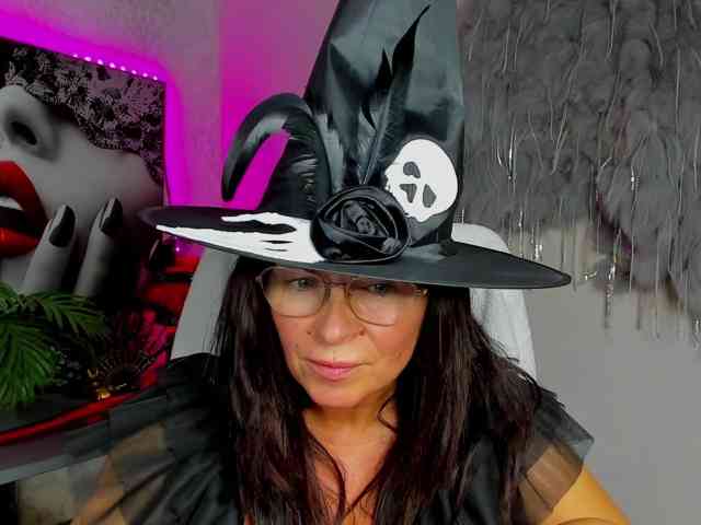 HelenSHOW1