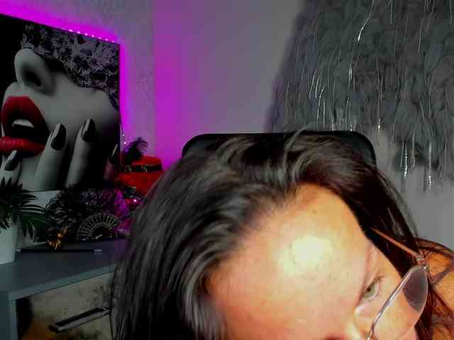 HelenSHOW1