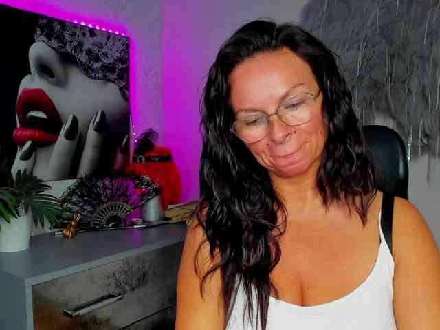 HelenSHOW1