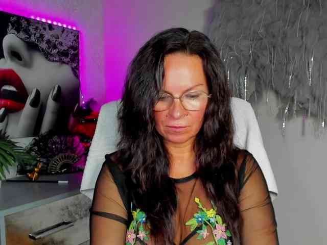 HelenSHOW1