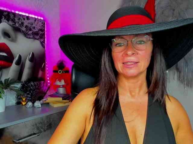 HelenSHOW1