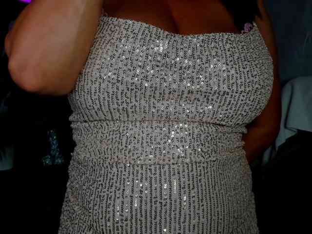 Model: HelenSHOW1