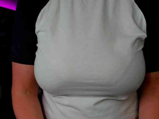 HelenSHOW1 webcam