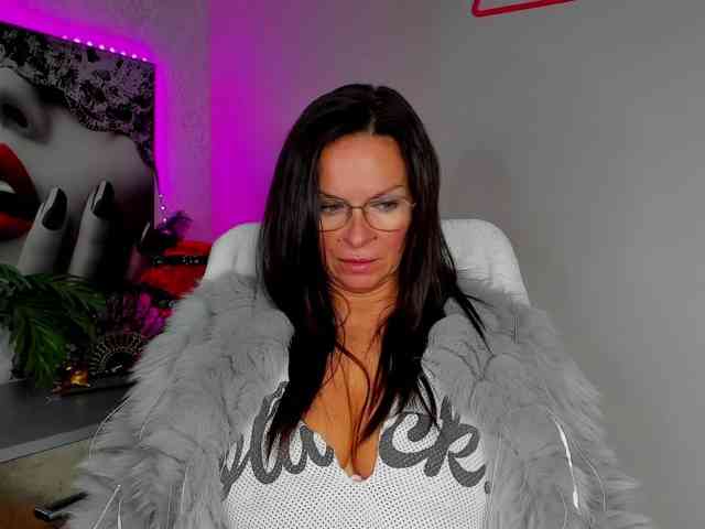 HelenSHOW1
