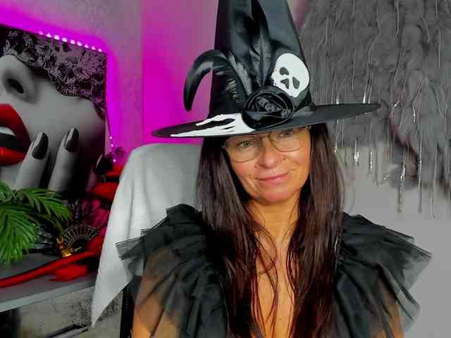 HelenSHOW1