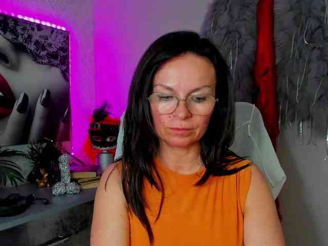 HelenSHOW1