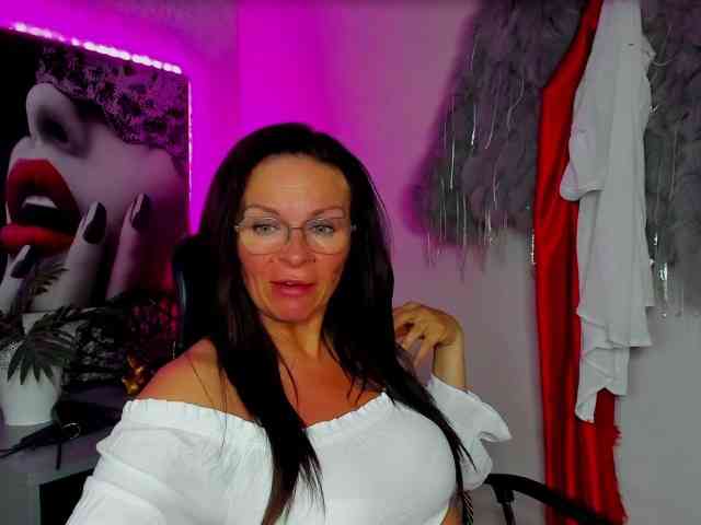 HelenSHOW1