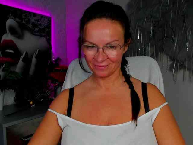 HelenSHOW1