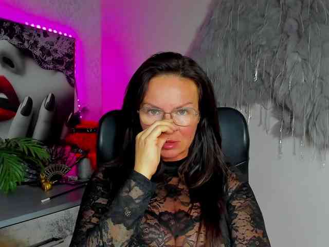 HelenSHOW1