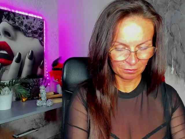 HelenSHOW1