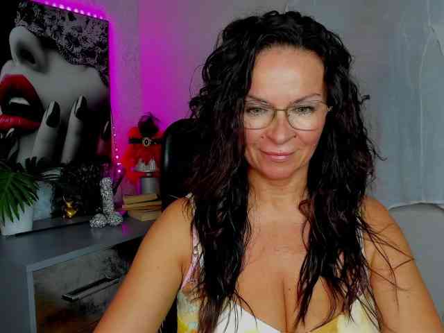 HelenSHOW1