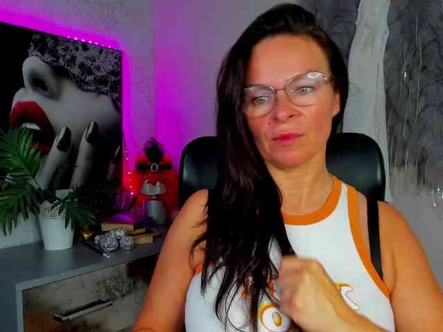 HelenSHOW1
