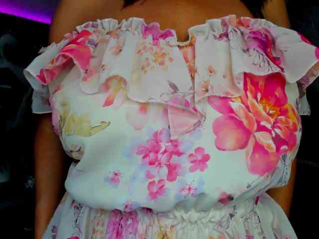 HelenSHOW1 webcam