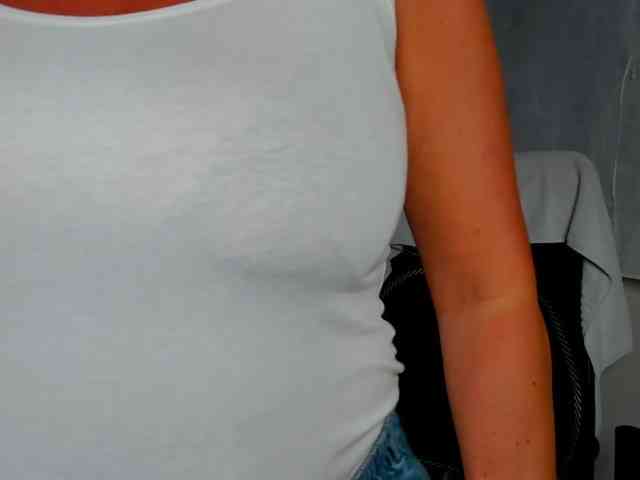 HelenSHOW1 webcam