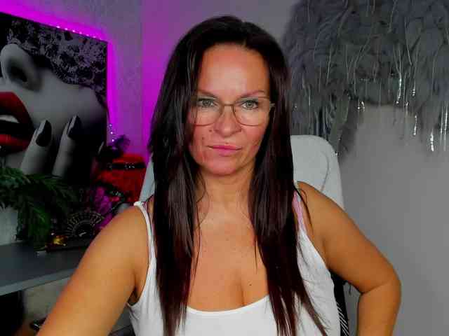 HelenSHOW1