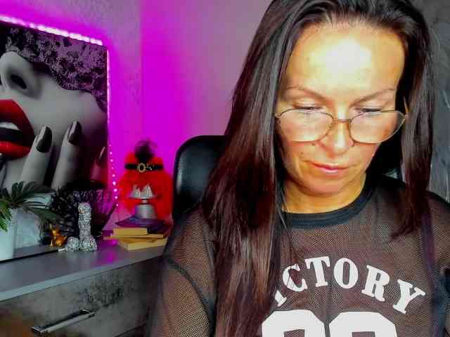 HelenSHOW1