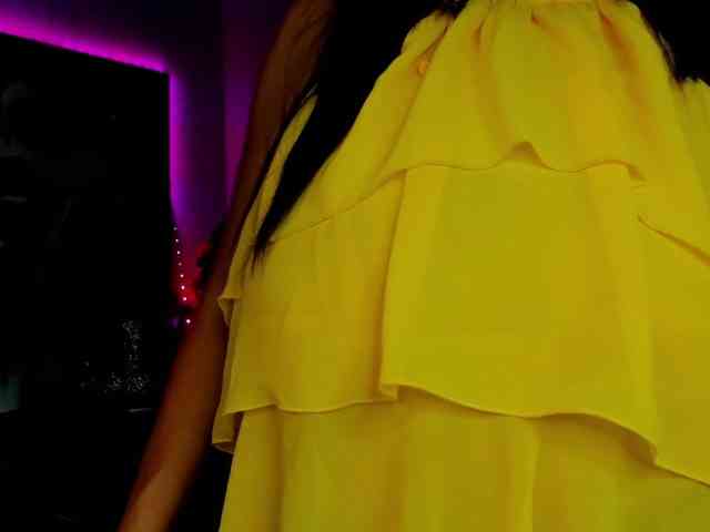 HelenSHOW1 webcam