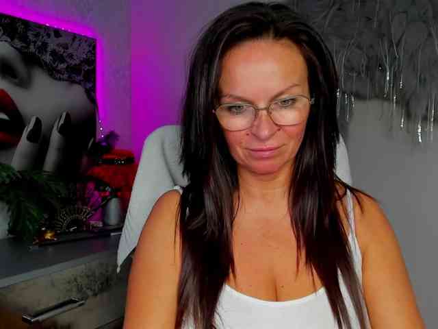 HelenSHOW1