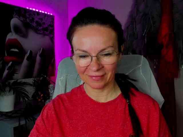 HelenSHOW1