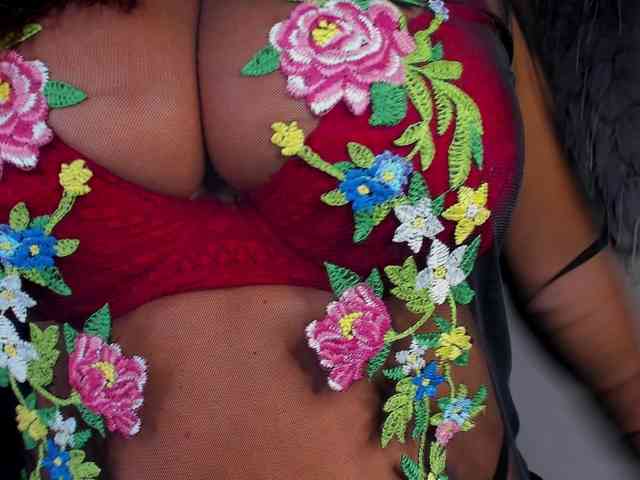HelenSHOW1 webcam