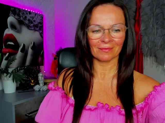 HelenSHOW1