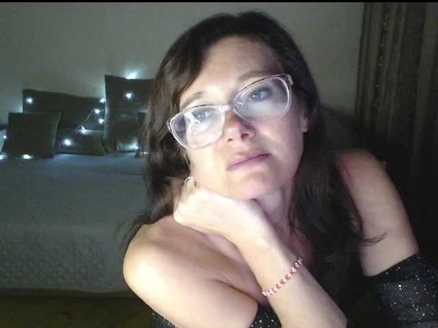 VioricaRoss live cam on BongaCams