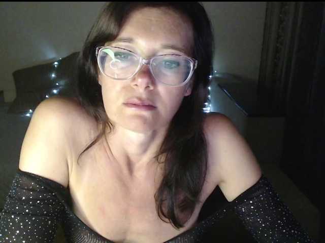 VioricaRoss live cam on BongaCams